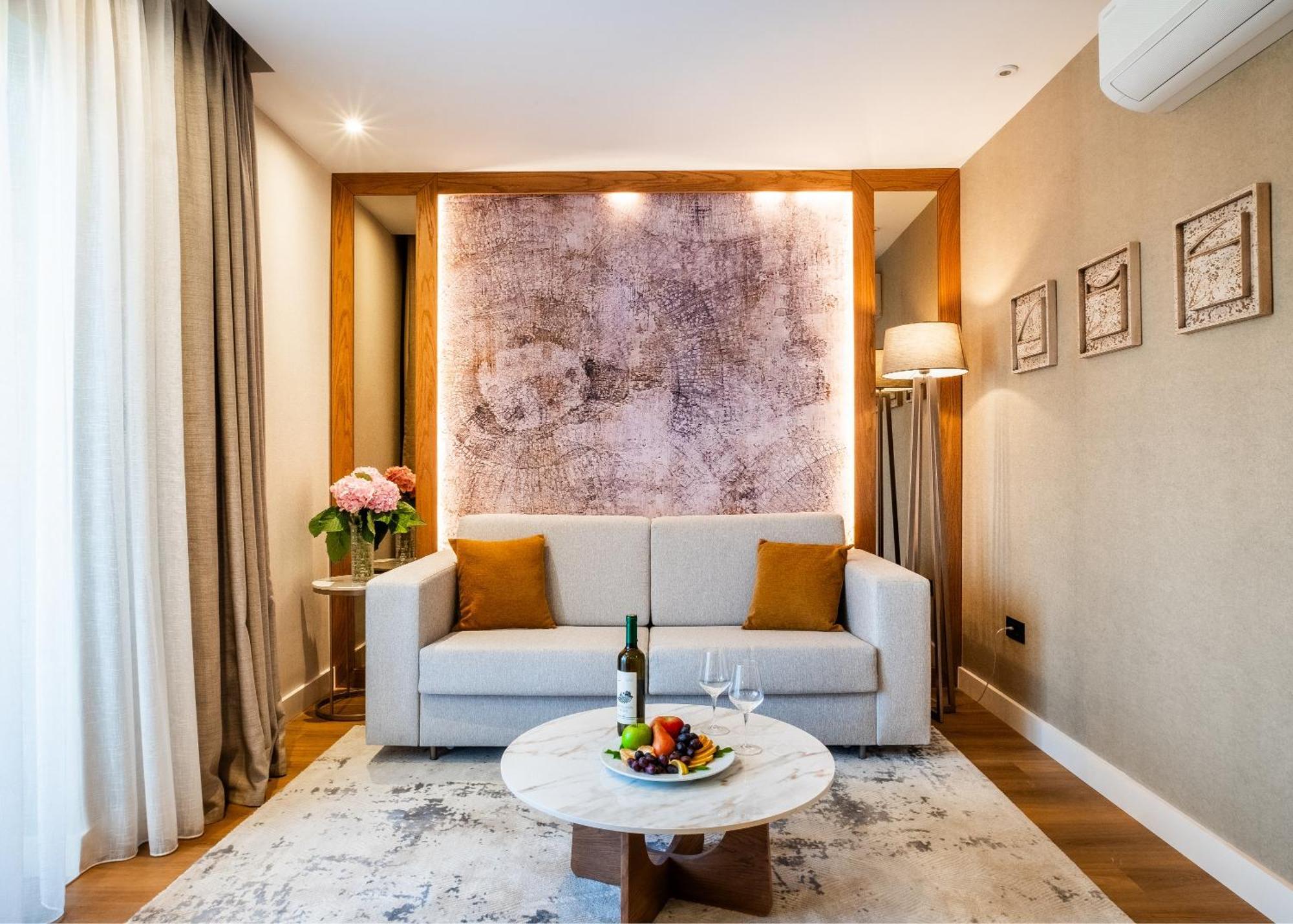 Boutique Hotel Villa Royal Tivat Exterior foto